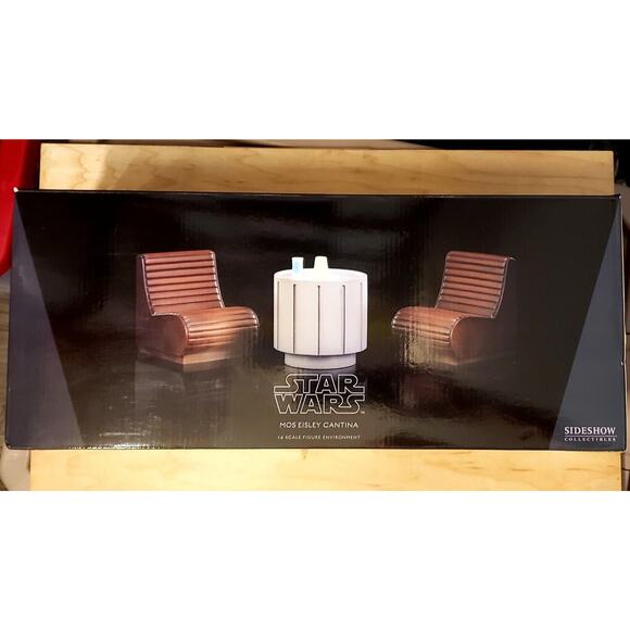 ⭐🔫 Star Wars Mos Eisley Cantina 1/6 Scale Sideshow MIB 🔫⭐ - Picture 1 of 2